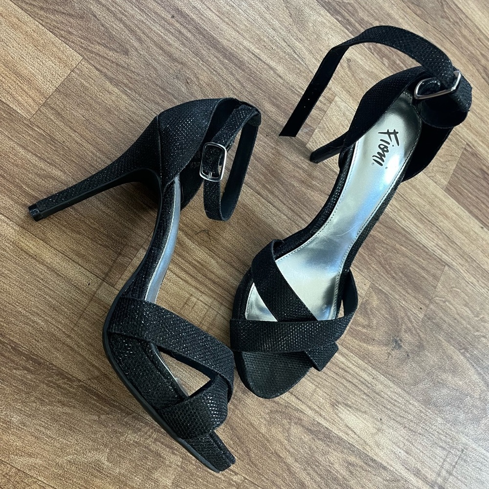 Black sparkly high heels